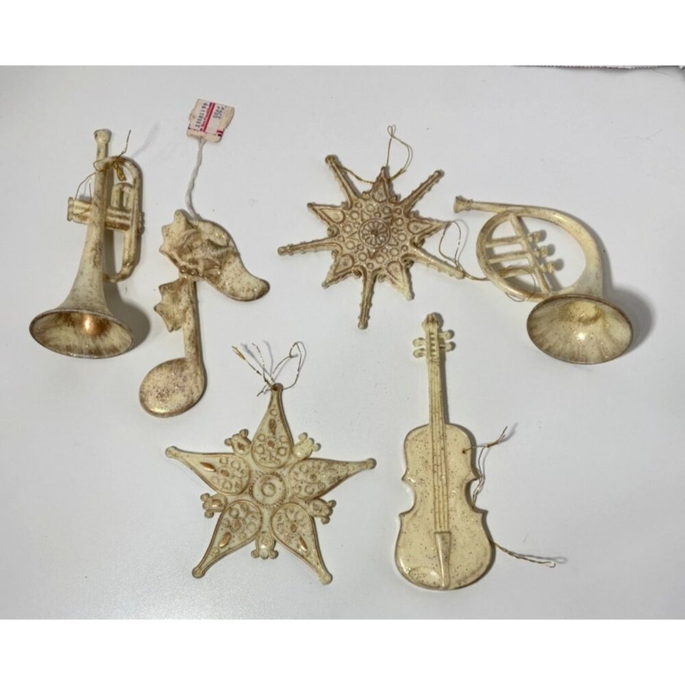 VTG Ivory & Gold Musical Instrument And Star Christmas Ornaments Plastic